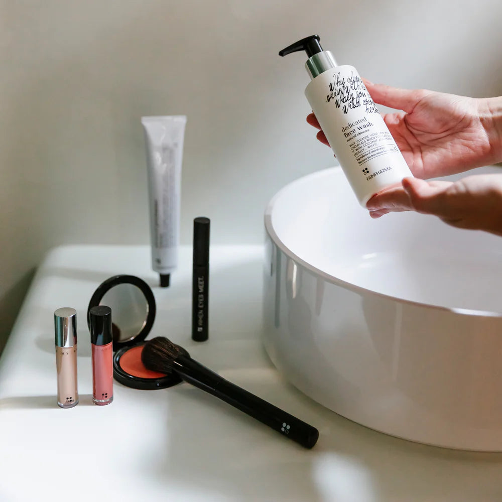 RainPharma Dedicated Face Wash